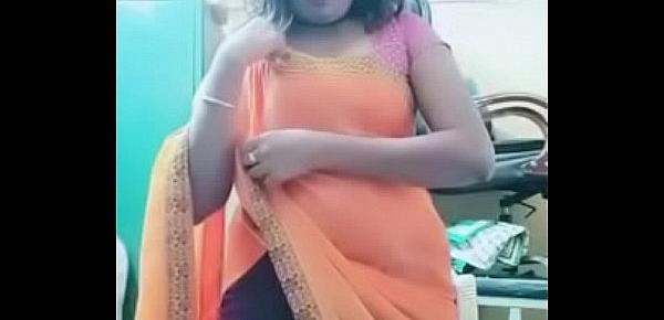  Swathi naidu sexy and romantic seducing in orange saree